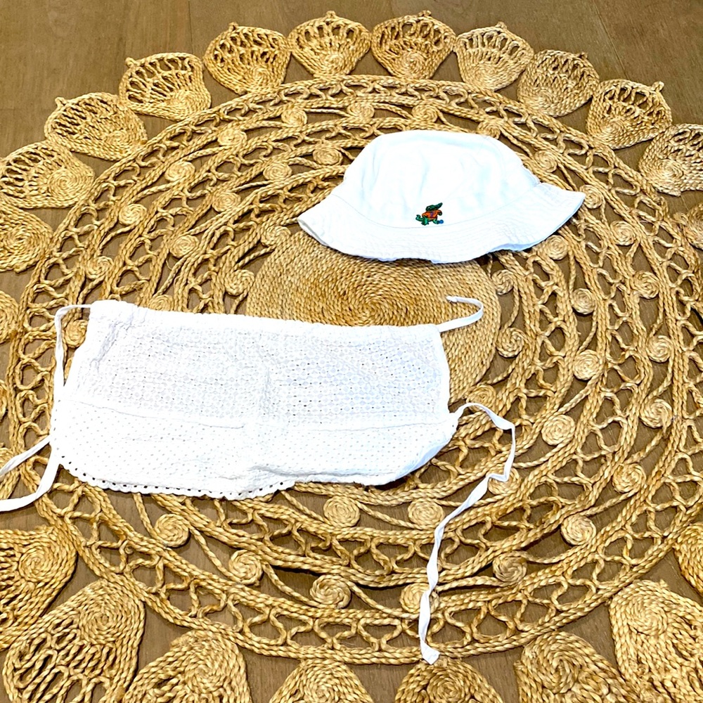 Cute bundle with white bib and alligator hat